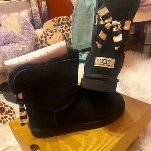 Bailey Bow Ugg boots